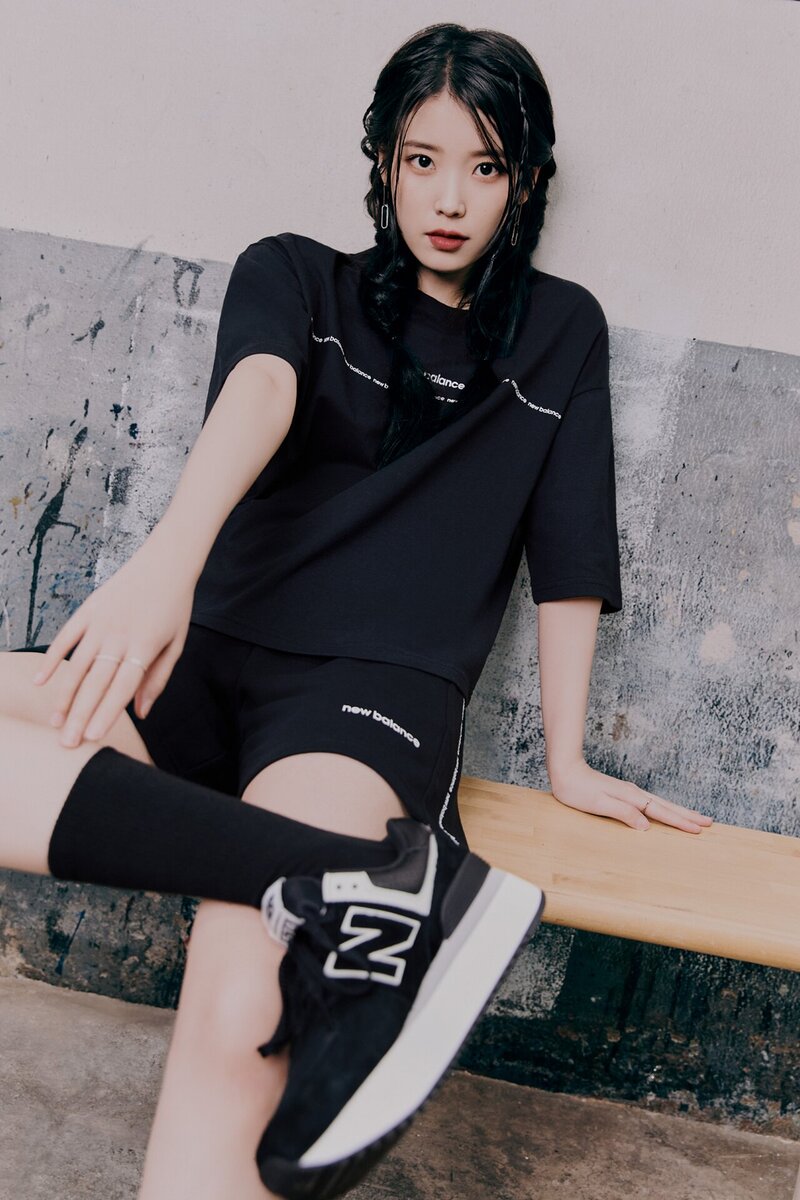 IU for New Balance 574+ Shoes documents 1