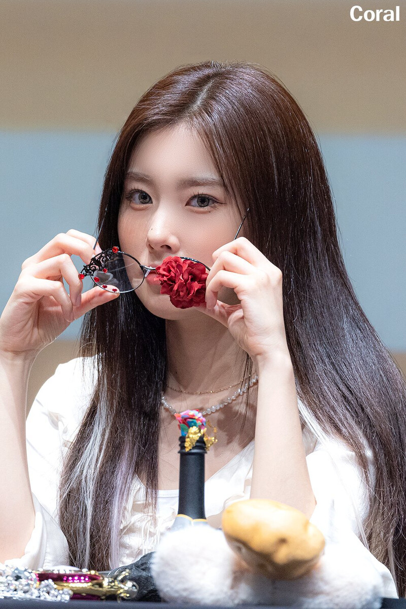 220618 Kang Hyewon documents 7