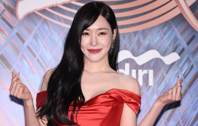 240106 Tiffany Young - 2024 Golden Disc Awards documents 2
