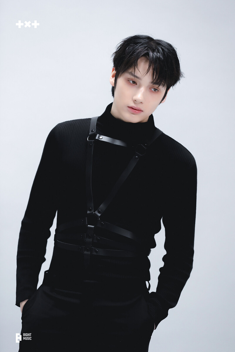 230814 TXT Weverse Update - 2023 Huening Kai's Birthday documents 8