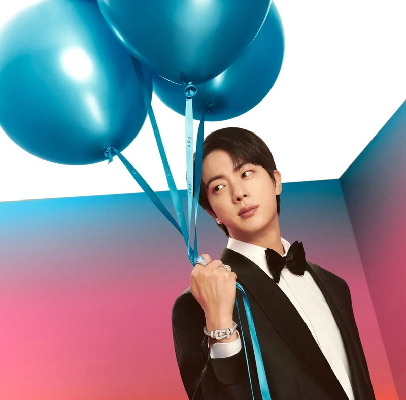 BTS JIN for FRED JEWELRY 'Sunny FRED Land' Holiday Collection documents 3