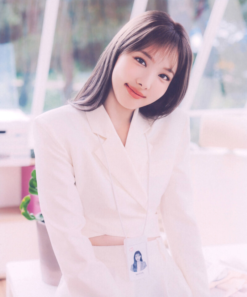 TWICE - 2023 Season's Greetings 'Secret Life @Office' (Scans) documents 2