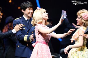 121219 Girls' Generation Sunny at 'Catch Me If You Can' Musical