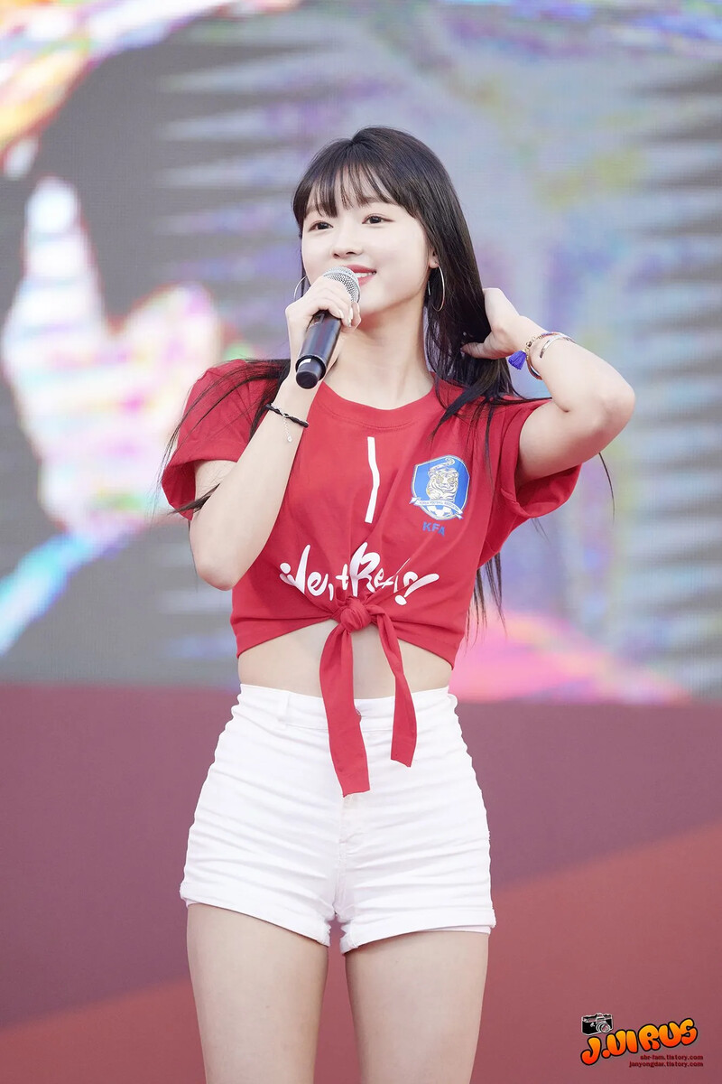 YooA282.jpg