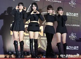 241116 QWER  - at 1st Korea Grand Music Awards 2024