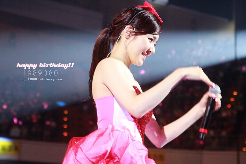 130720-130721 Girls' Generation Tiffany at Girls & Peace in Taiwan documents 1