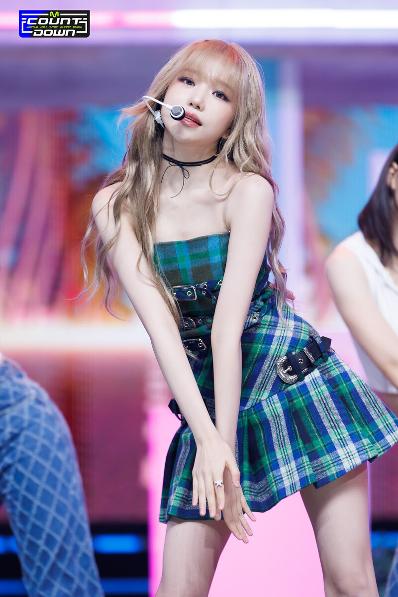 230810 JO YURI - 'TAXI' at M COUNTDOWN documents 2