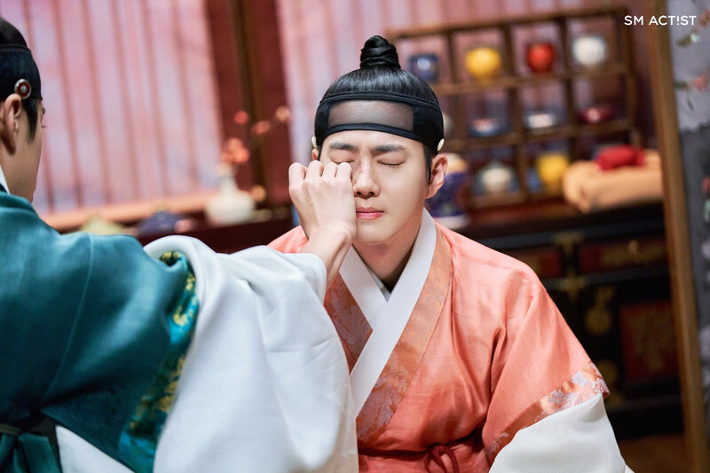 240417 SM Entertainment Naver post - EXO Suho "Missing Crown Prince" Behind the Scenes documents 6
