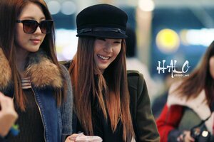 121109 Girls' Generation Tiffany at Gimpo & Incheon Airports