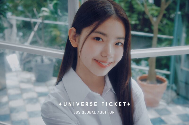 Oh Yoona Universe Ticket Profile photos documents 2