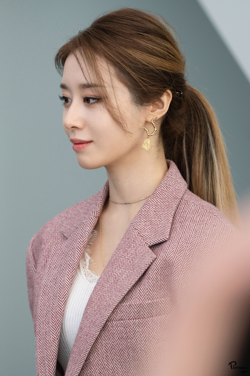 210521 Partners Park Naver Post - Jiyeon's  'Imitation' Ep. 2 Behind documents 18