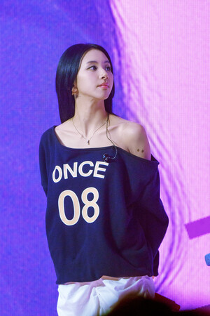 231021 TWICE Chaeyoung - Fan Meeting 'Once Again'