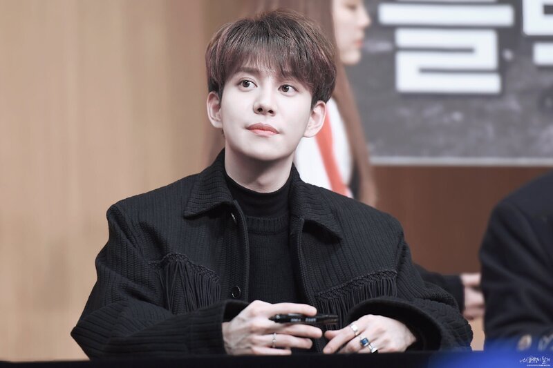 180119 Block B Kyung at Re:MONTAGE fansign documents 2