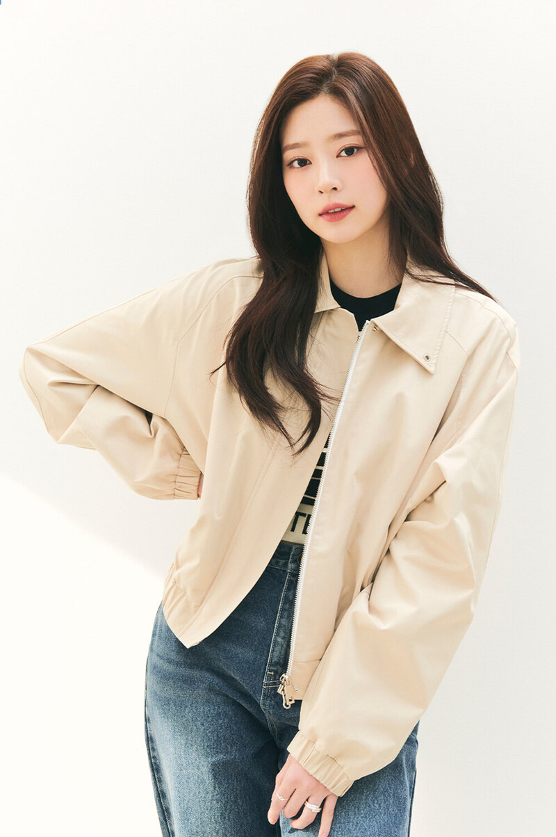 Kim Minju for Citybreeze 2022 SS Collection documents 8