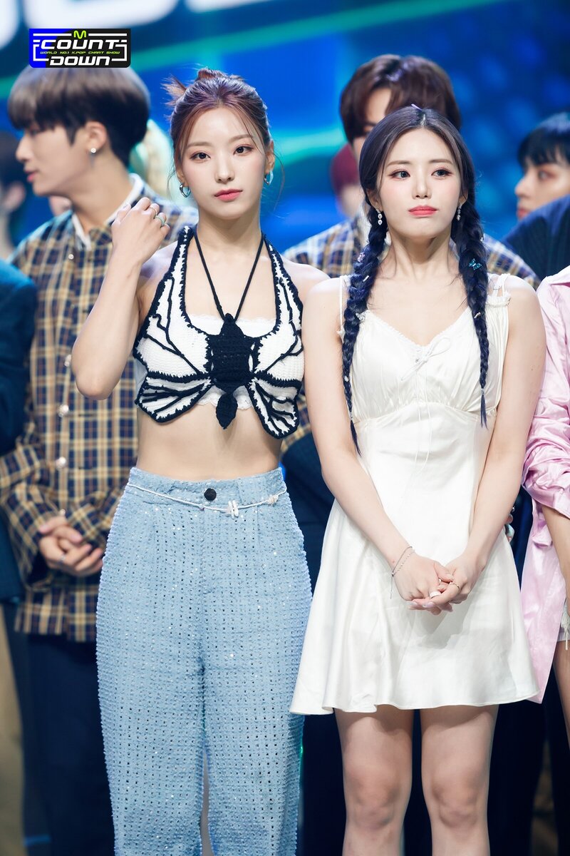 220707 fromis_9 'Stay This Way' at M Countdown documents 7