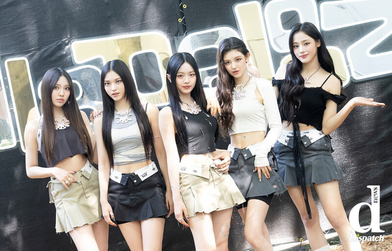 230820 New Jeans - Backstage at 'Lollapalooza Chicago 2023' with Dispatch documents 4