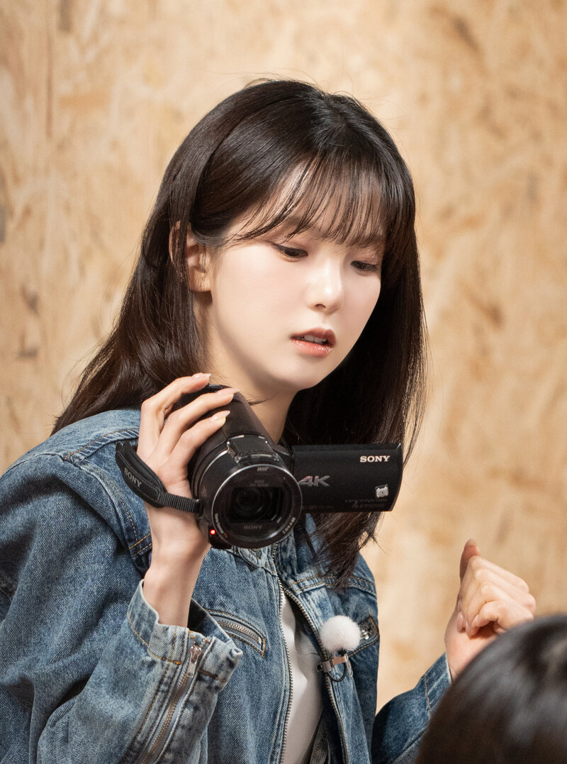 240510 WakeOne Naver Update Yujin - Kep1erving Kep1going Telepathy [Behind the Scenes] documents 2