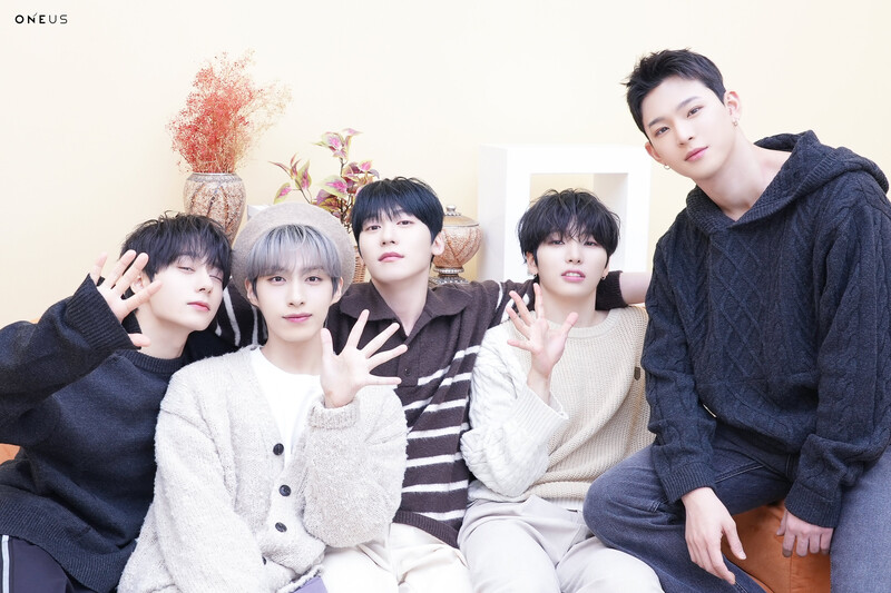 ONEUS 5th ANNIVERSARY documents 12