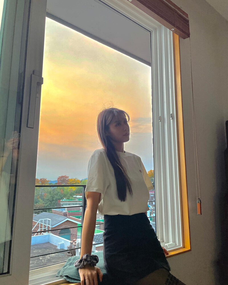 211101 Seolhyun Instagram Update documents 2