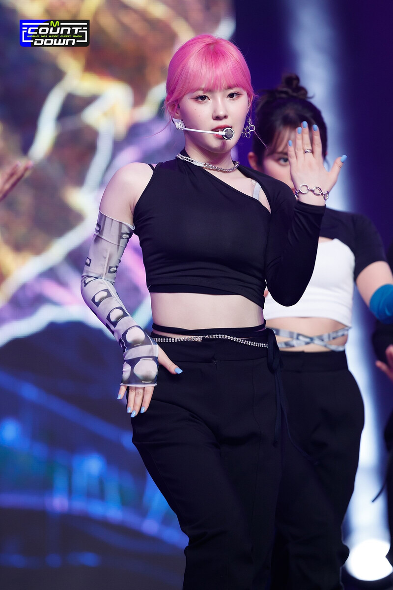 220113 Kep1er - 'MVSK' at M Countdown documents 24