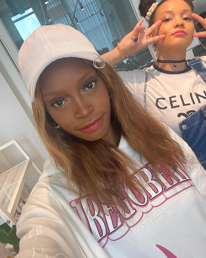 230726 BLACKSWAN Fatou Instagram Update documents 3