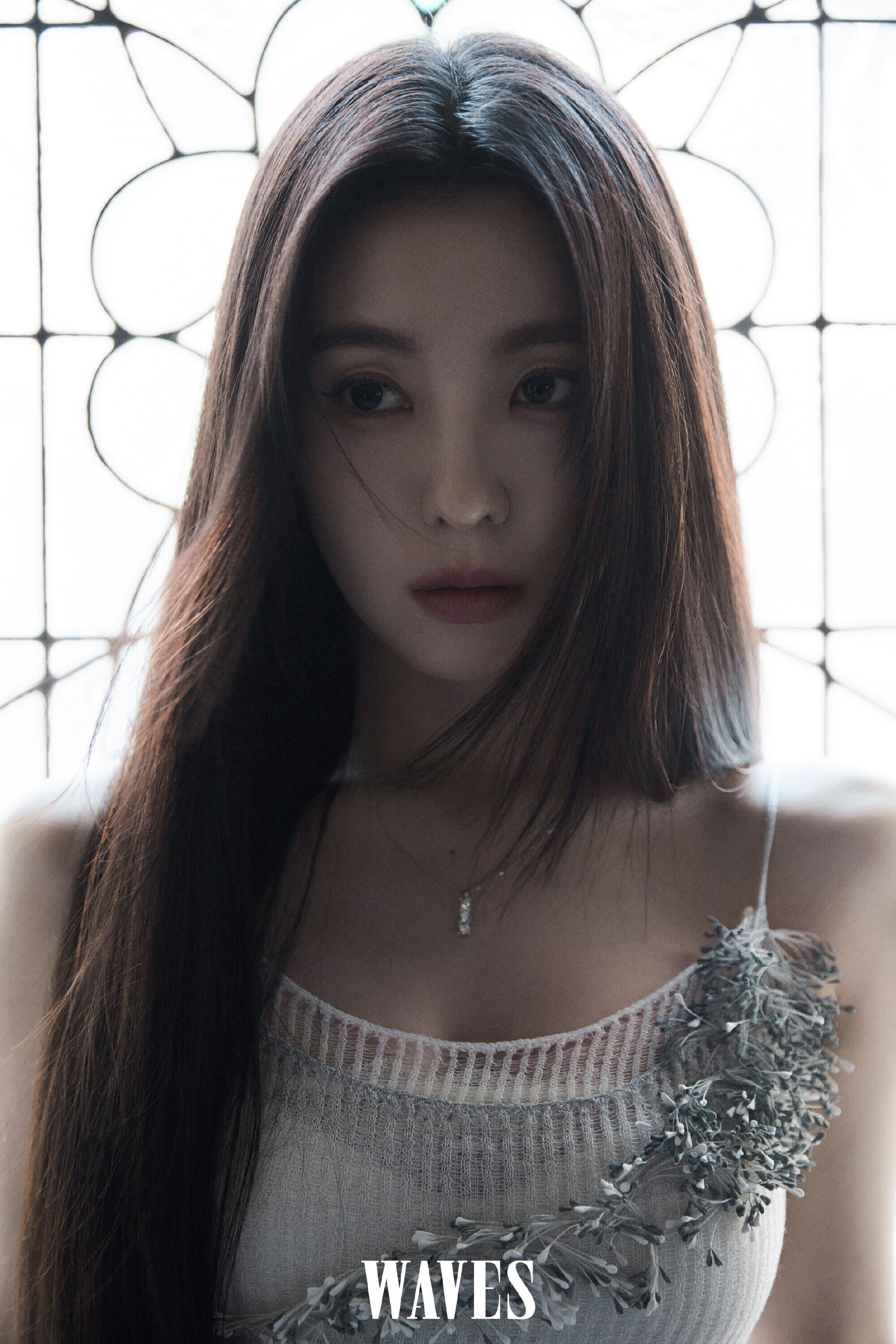 Red Velvet Irene for WAVES Magazine January 2024 Issue | kpopping