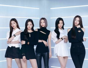 ITZY for G-SHOCK 'Metal Covered' Collection