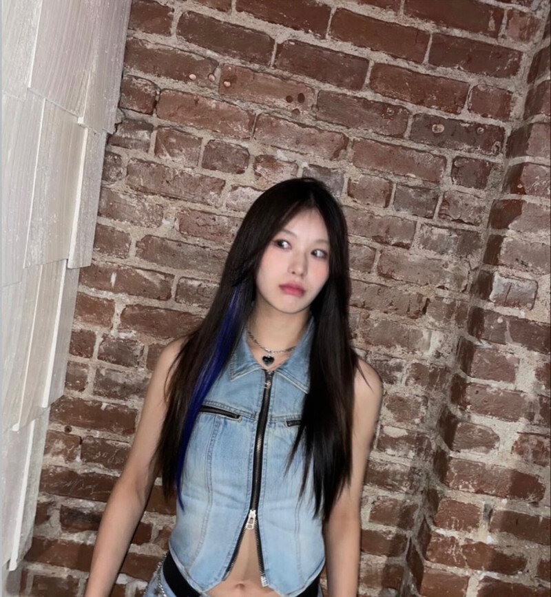 240805 - HYEJIN Instagram Update documents 2