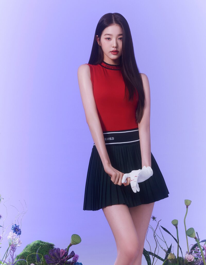 IVE Wonyoung for GOSPHERES 'HOT SUMMER 2022' Collection documents 1