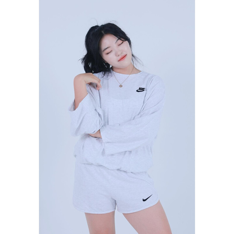 Kim Yeonjeong Untact Idol Unit Profile photos documents 1