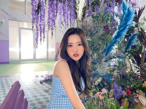 220622 Loona Olivia Hye - Twitter Update