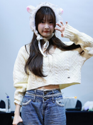 241012 WOOAH - MINSEO at fansign event