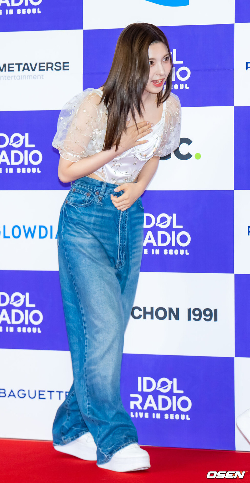 230923 NMIXX Bae - 'Idol Radio Concert Live in Seoul' Red Carpet documents 1