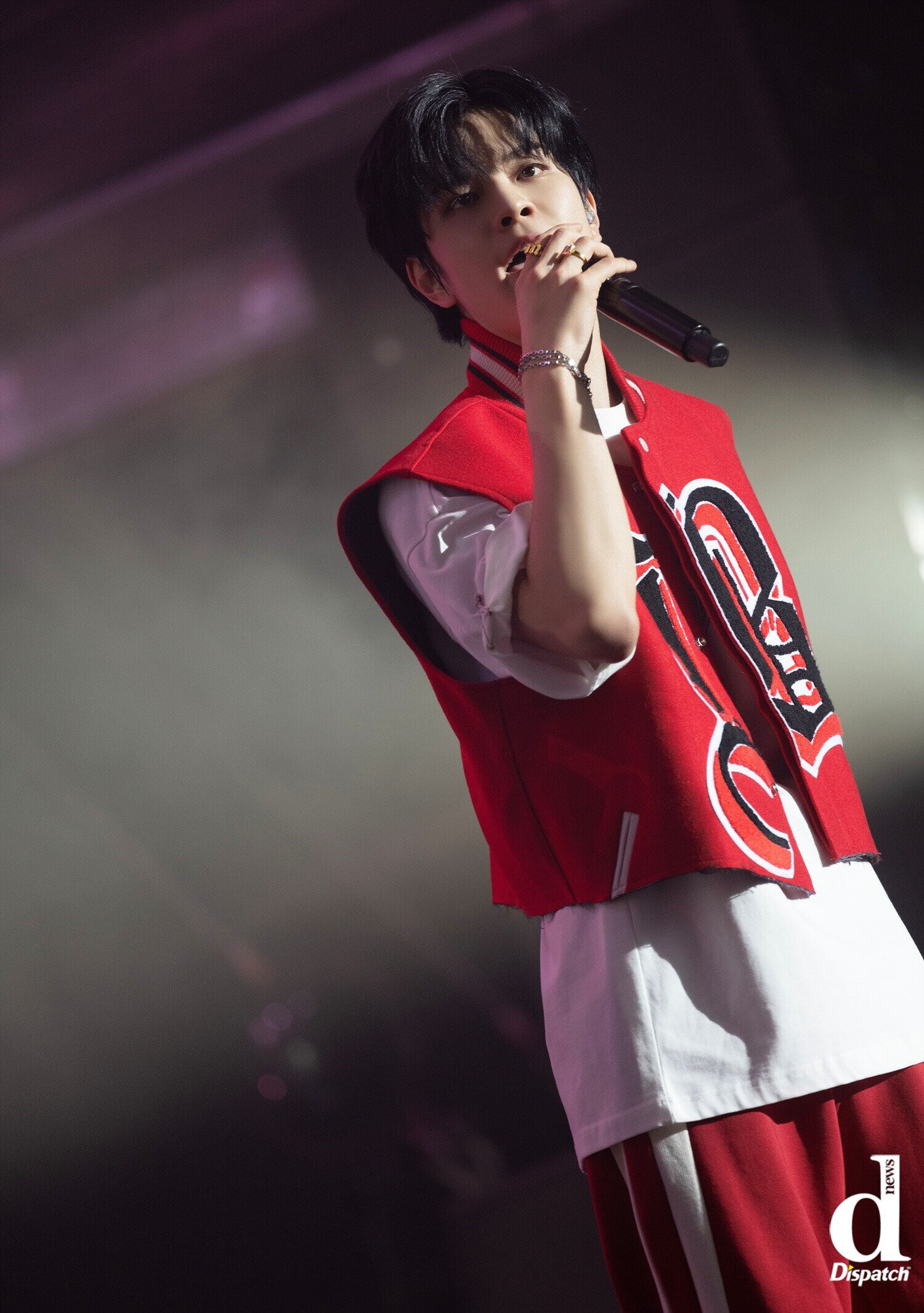 230722 Stray Kids Seungmin at Lollapalooza Paris by Dispatch kpopping