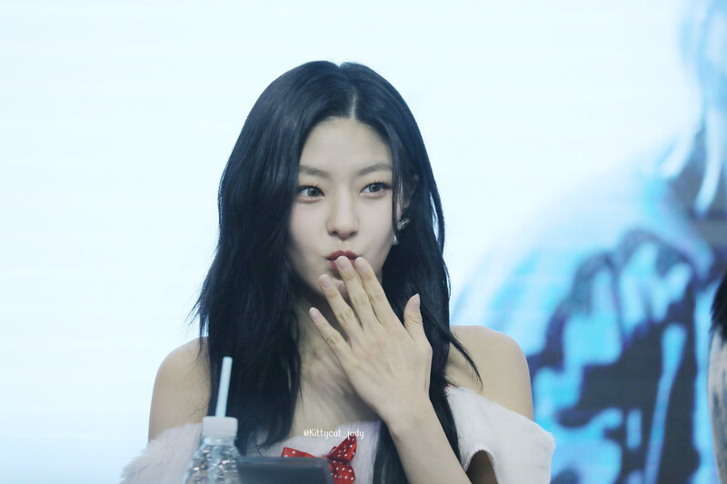 241222 KISS OF LIFE Haneul - MAKESTAR Fansign documents 4