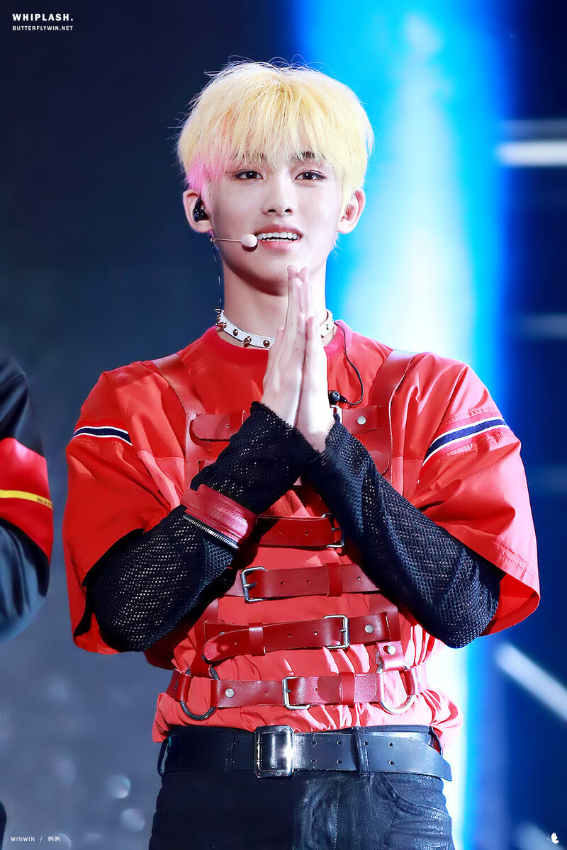 160710 NCT Winwin at M Super Concert documents 8