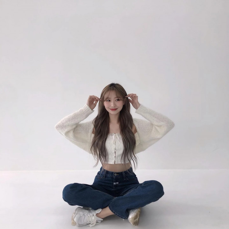 210423 Lovelyz Sujeong Instagram Update documents 1
