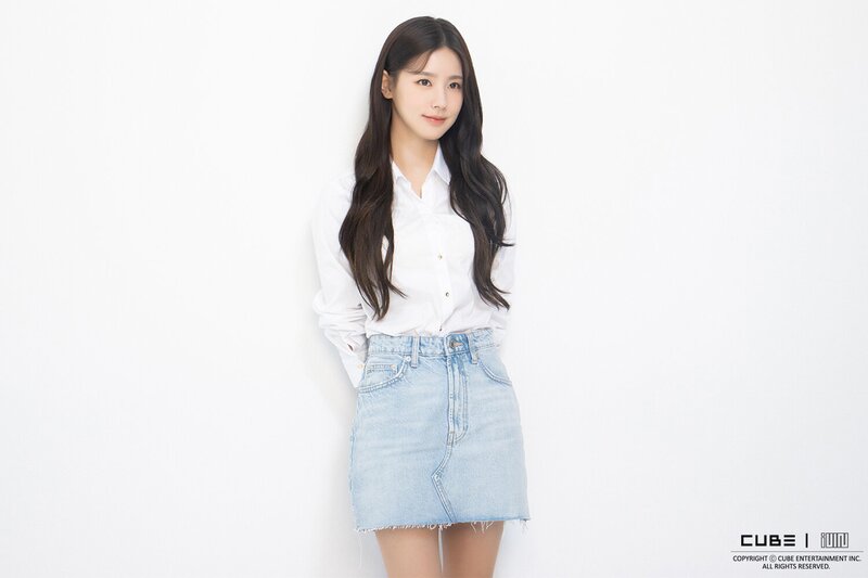 211015 Cube Naver Post - (G)I-DLE Miyeon 2021 Profile Photoshoot documents 13