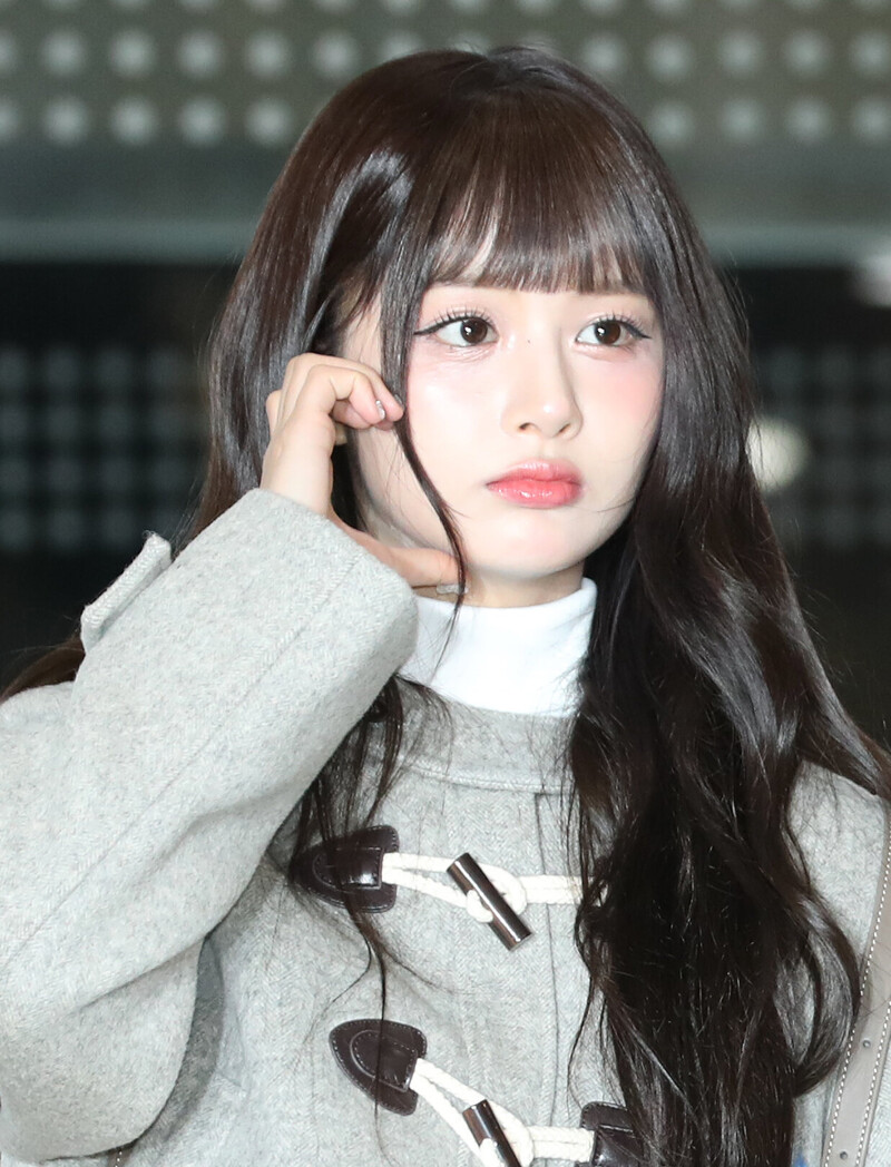 231208 NMIXX Sullyoon at Gimpo International Airport | kpopping