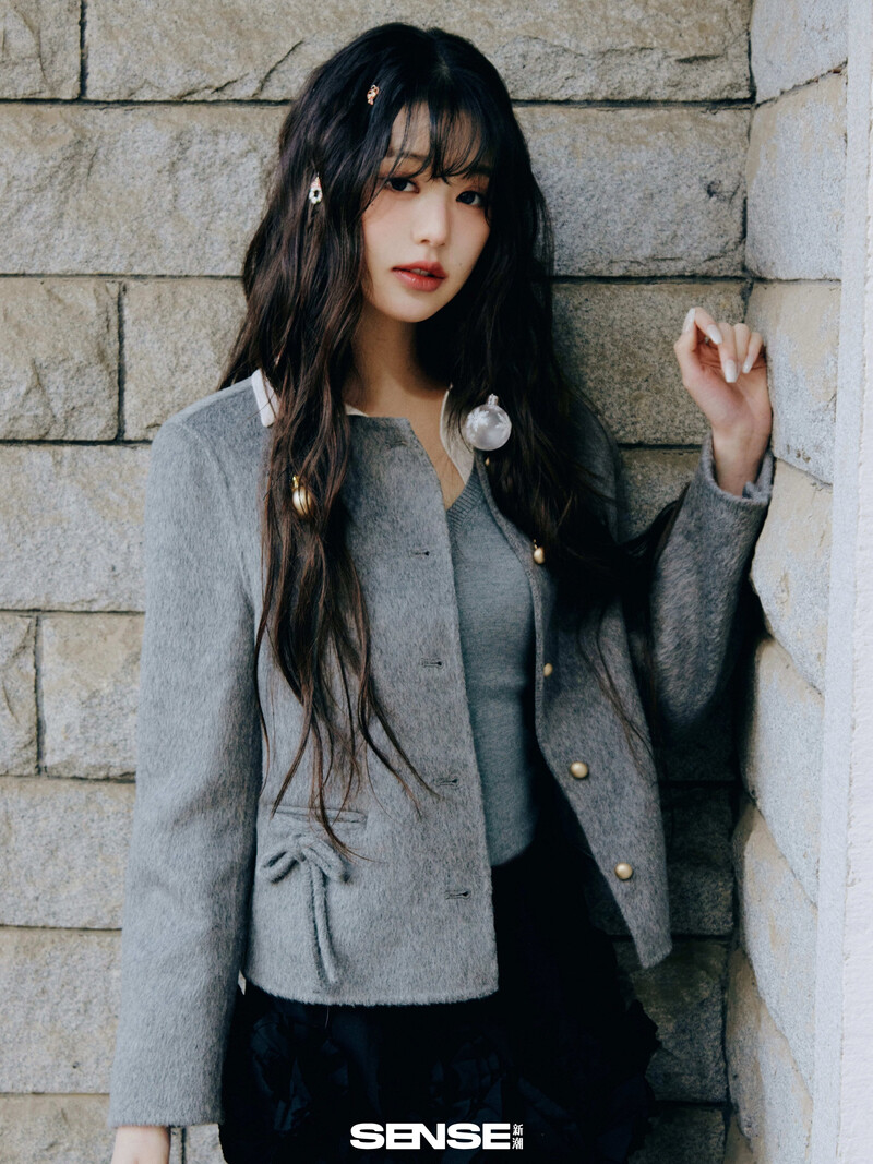 WONYOUNG for SENSE Magazie December 2024 Issue documents 6