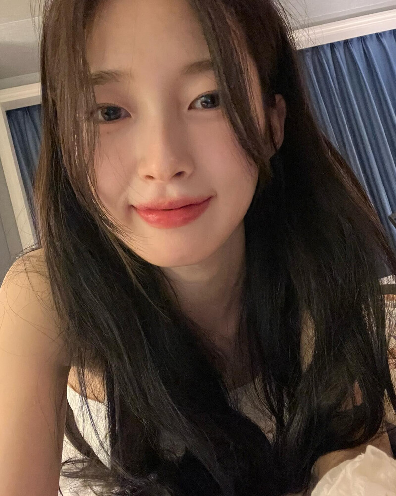 240807 OHMYGIRL Arin Instagram Update documents 2