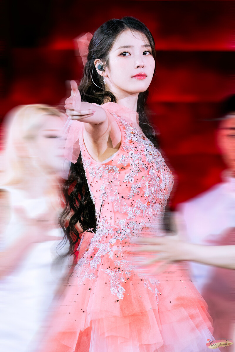 240921 IU - HEREH World Tour Concert Encore: The Winning in Seoul Day 1 documents 1