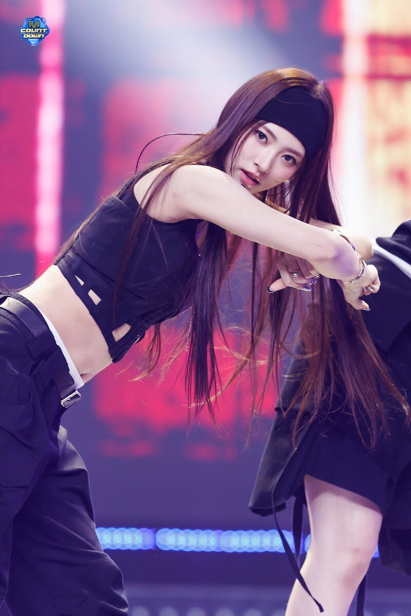 241003 MEOVV ANNA - 'MEOW' at M COUNTDOWN documents 4