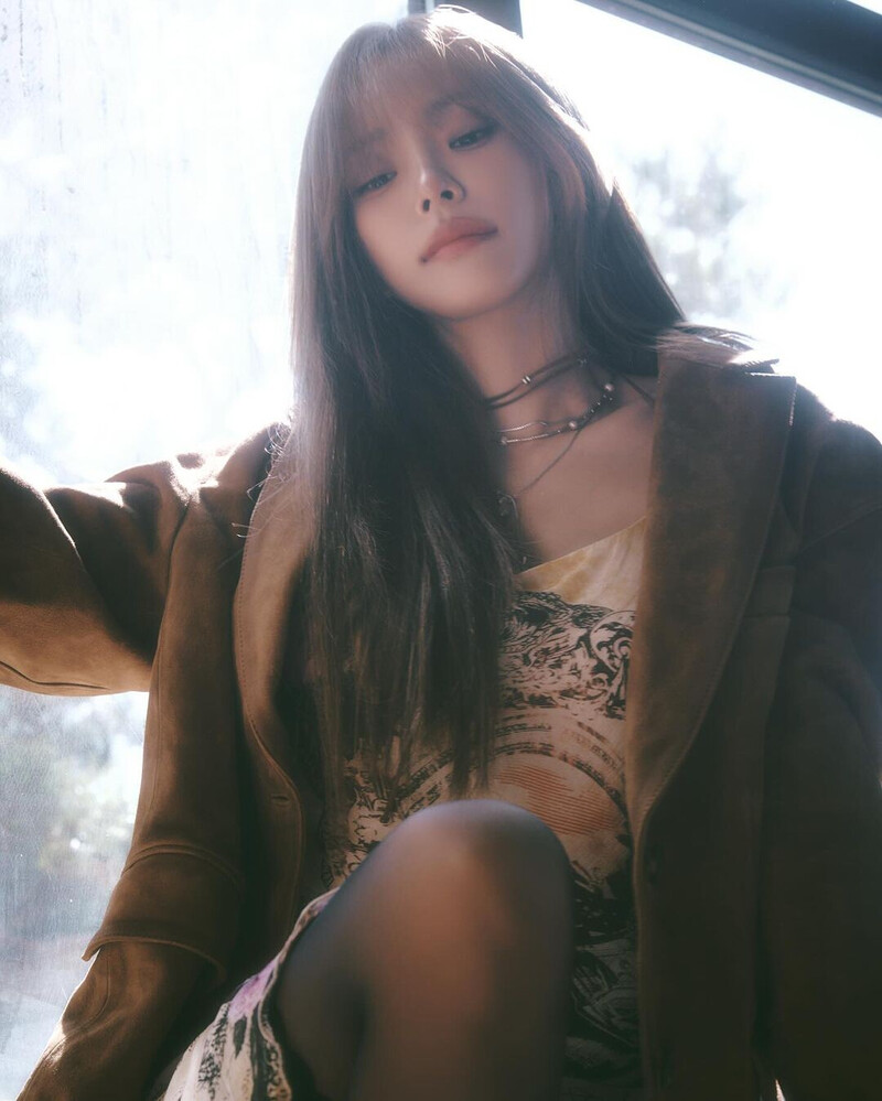 Heize]  The 9th Mini Album [FALLIN']  🍂 2024.11.06 (Wed) 6PM KST documents 2