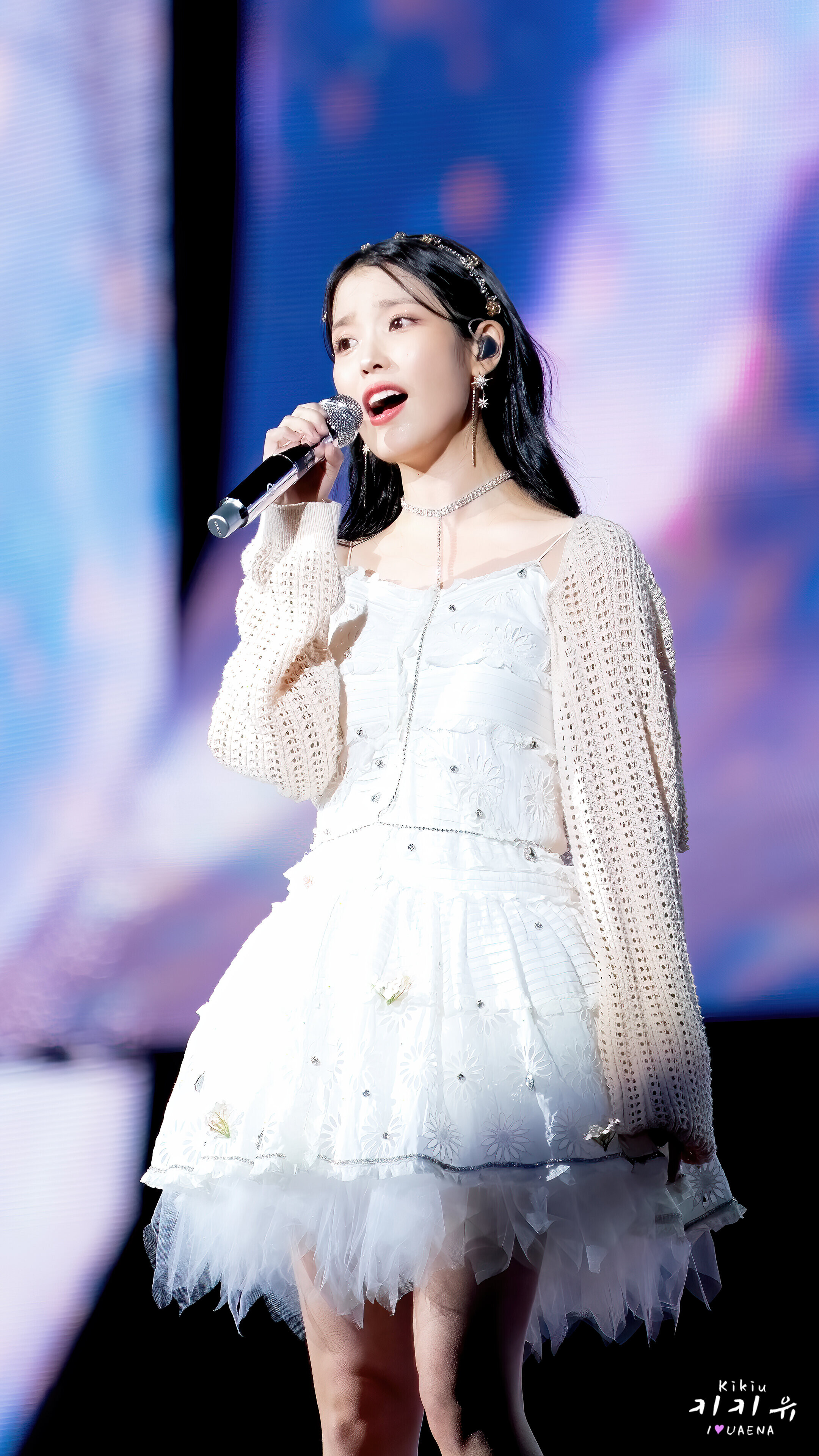 220917 IU - 'The Golden Hour' Concert | kpopping