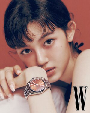 NewJeans DANIELLE for W Korea x OMEGA Watches July Issue 2023