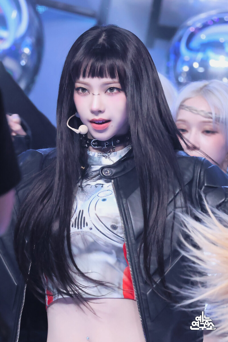 240601 aespa Karina - ‘Armageddon’ at Music Core documents 1