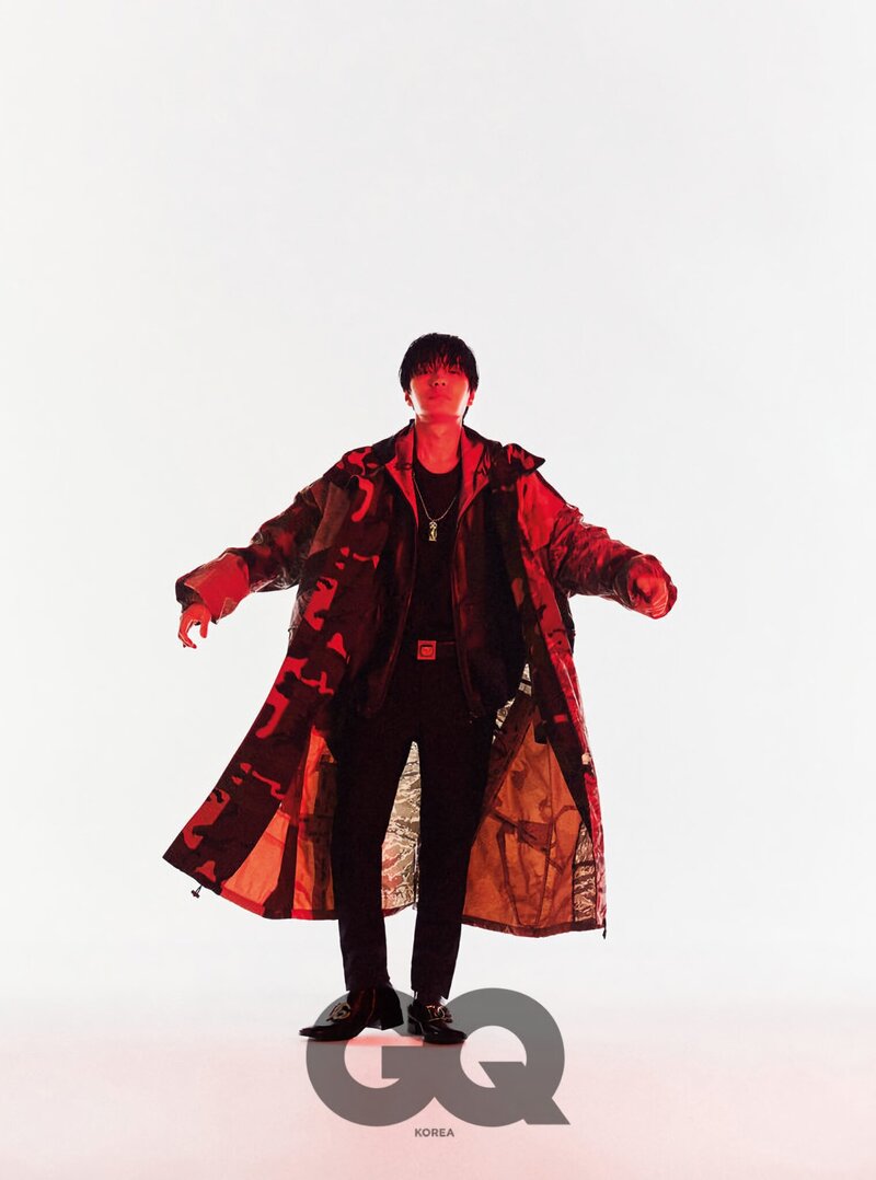 SIMON DOMINIC for GQ Korea 'MEN OF THE YEAR' x DOLCE & GABBANA Dec Issue 2021 documents 7