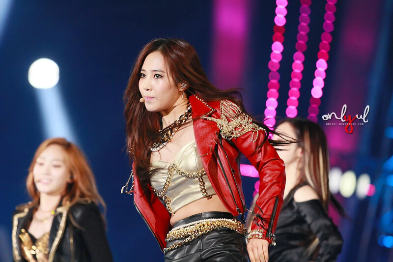 130511 Girls' Generation Yuri at KBS Dream Concert documents 8