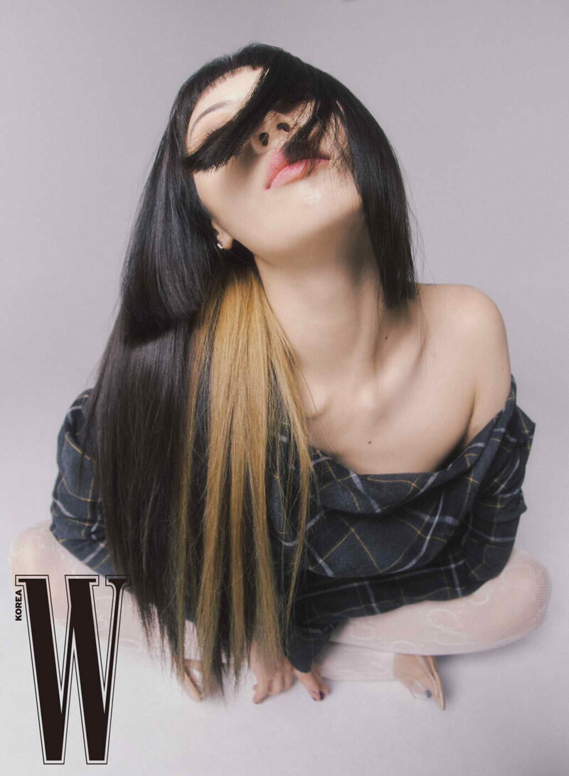 210124 HyunA Interview with W Korea documents 1